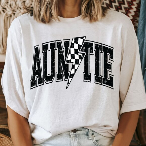 NEW Trendy Comfort Colors Soft Cotton Lightning Bolt Auntie Graphic Tee Shirt - Picture 1 of 4
